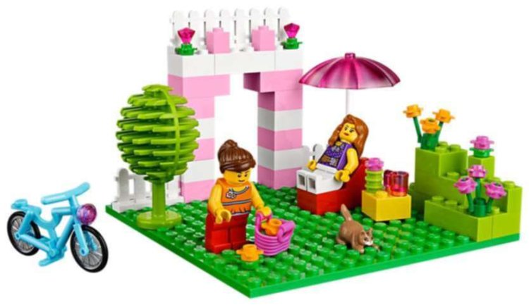 LEGO Juniors Bricks & More Pink Suitcase 10660 - Click Image to Close