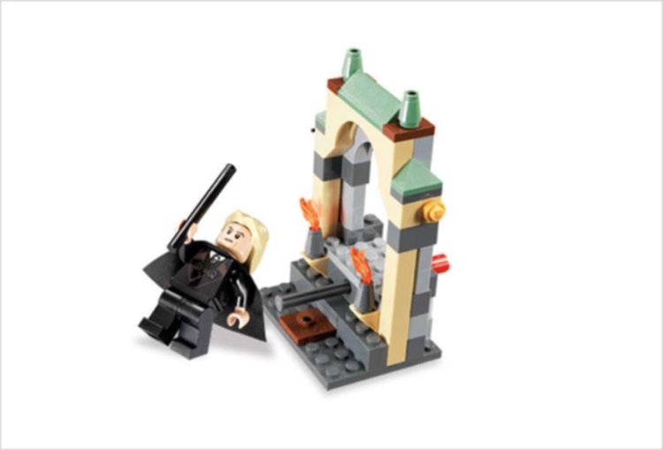 LEGO Harry Potter Freeing Dobby