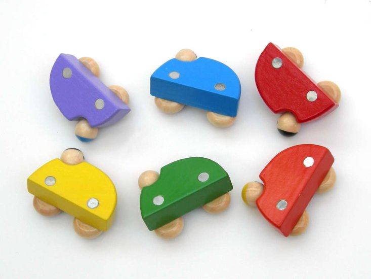 Wooden Race Cars Magnet for the fridge - Click Image to Close