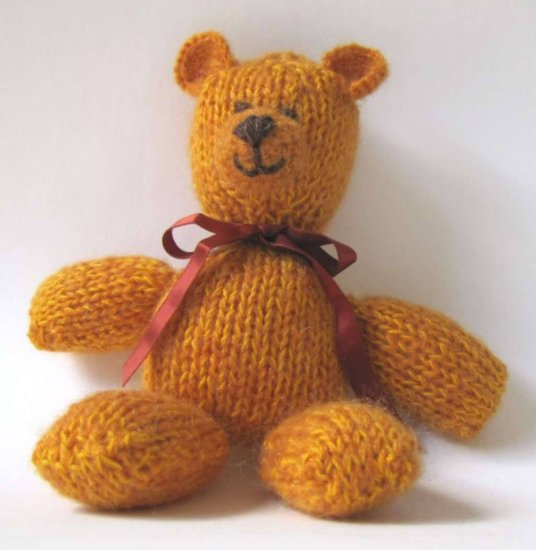 KSS Knitted Teddy Bear 8" long - Click Image to Close