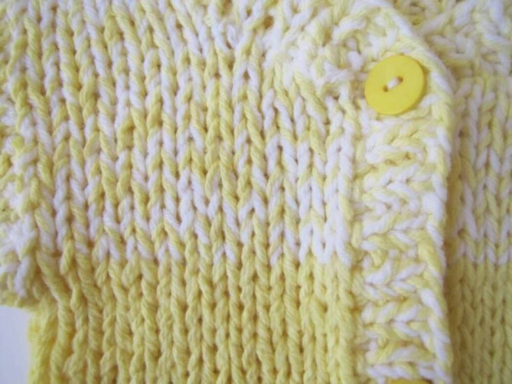 KSS Yellow/White Heavy Sweater/Jacket (18 Months) - Click Image to Close