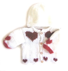 KSS White Heart Sweater/Cardigan with a Hat (6 Months)