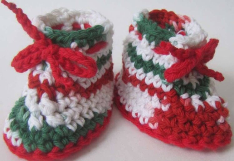 KSS Christmas Cotton Crocheted baby Booties (3-6 Months) - Click Image to Close