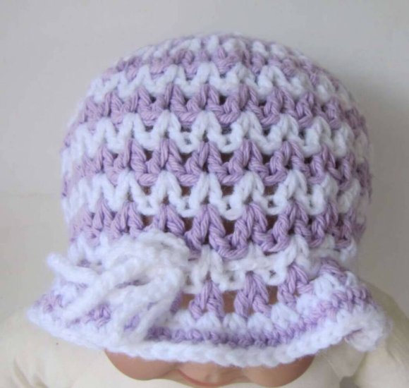 KSS White/Lilac Crocheted Adjustable Sunhat 14-20" (1-6 Years) HA-416 - Click Image to Close
