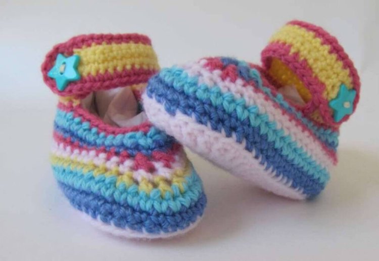 KSS Striped Crocheted Booties (6-9 Months) - Click Image to Close