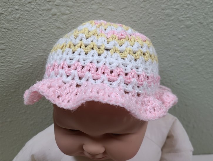 KSS Colorful Pink Crocheted Sunhat 14-17" (3-6 Months) HA-840 - Click Image to Close