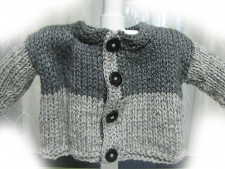 KSS Grey Heavy Knitted Sweater/Jacket (18 Months) - Click Image to Close