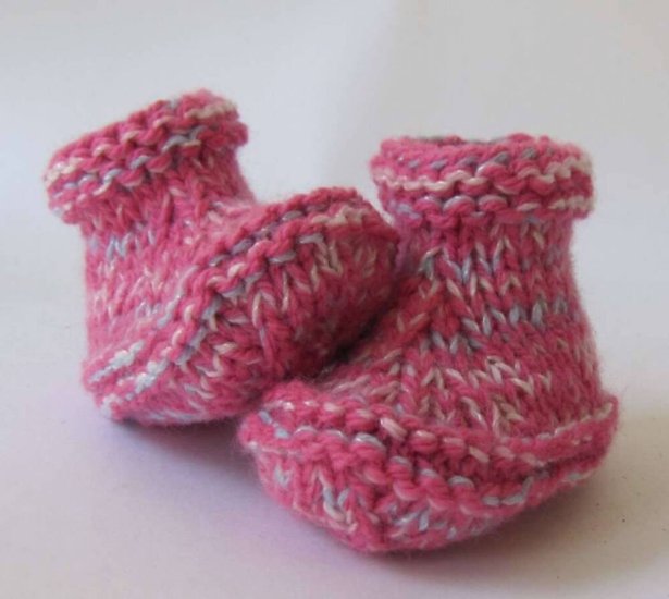 KSS Acrylic Knitted Rose/Silver Booties (3 - 6 Months) - Click Image to Close