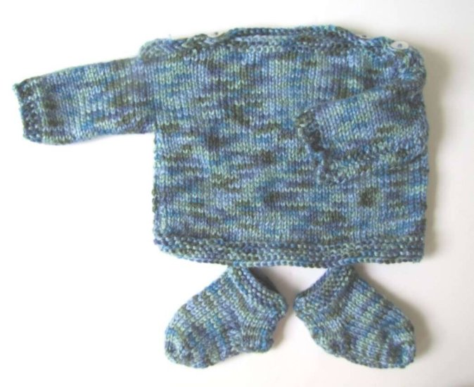KSS Sprinbrook Soft Pullover Sweater with Booties 6 Months SW-462 - Click Image to Close