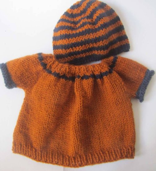 KSS Rust Colored Sweater and Hat Set (3-4 Years) - Click Image to Close