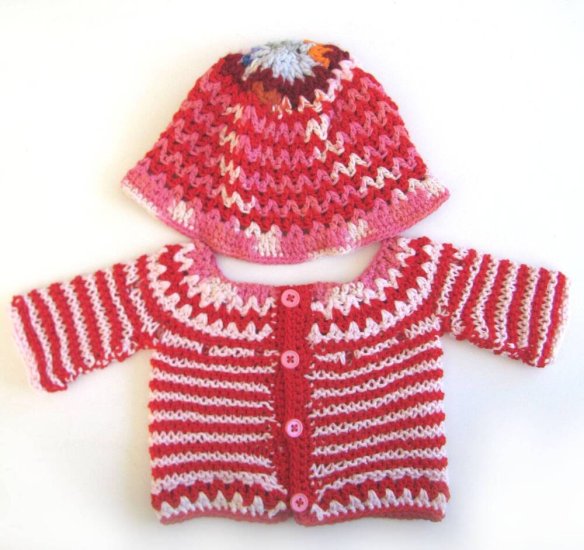 KSS Pink/Red Striped Sweater/Cardigan with a Hat (6 Months) SW-821 - Click Image to Close