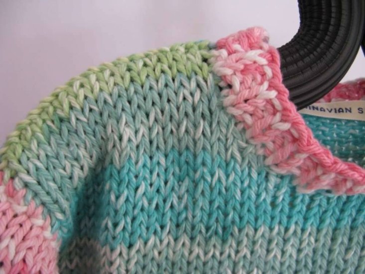 KSS Pink and Green Cotton Sweater 4-5 Years - Click Image to Close