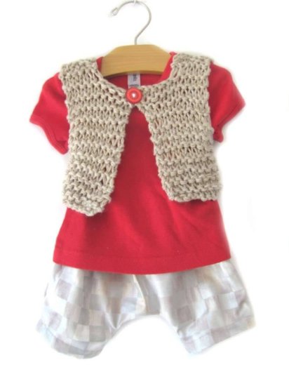 KSS Three Piece Set Sweater Vest, T-shirt and Shorts 6 Months - Click Image to Close