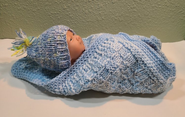 KSS Blue Baby Blanket 20"x20" and Hat Newborn and up BB-142 - Click Image to Close