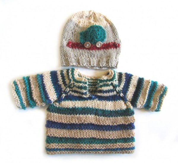 KSS Car Pullover Baby Sweater with a Hat (6 Months) SW-611 - Click Image to Close
