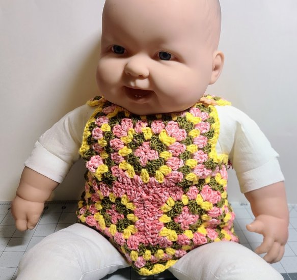 KSS Colorful Crocheted Granny Style Vest (0-1 Years) SW-1115 - Click Image to Close