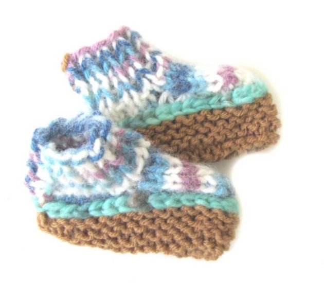 KSS Earth Colored Knitted Baby Booties (6 - 9 Months) BO-059-HA-065 - Click Image to Close