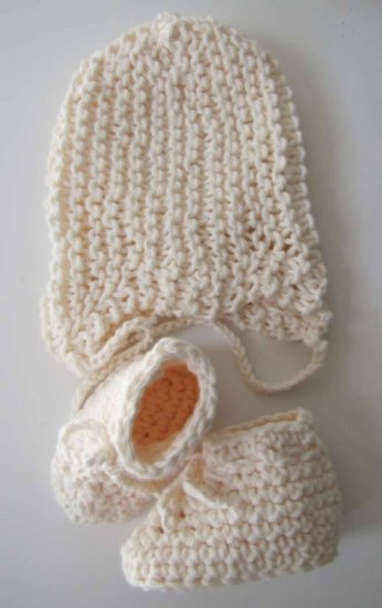 KSS Natural Knitted Classic Cap and Booties (0 - 3 Months)