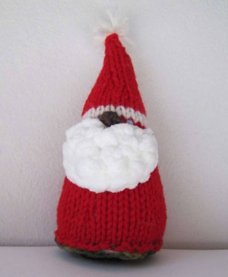 KSS Knitted Tomte Size Medium 7" Tall - Click Image to Close