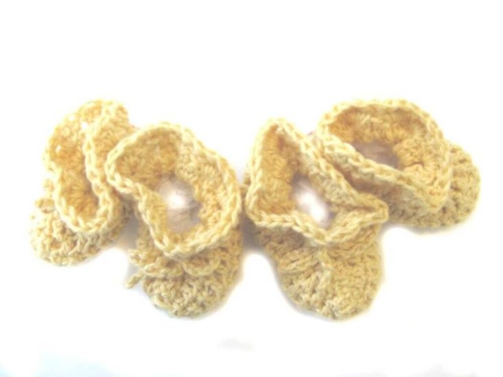 KSS Yellow Cotton Crocheted Booties (6-9 Months) - Click Image to Close