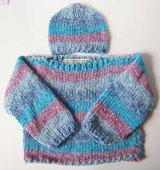 KSS Striped Sweater and Hat Set (2 Years) - Click Image to Close