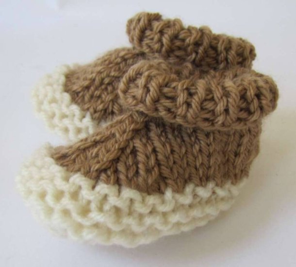KSS Brown/Beige Acrylic Knitted Cuffed Booties (3 - 6 Months) - Click Image to Close
