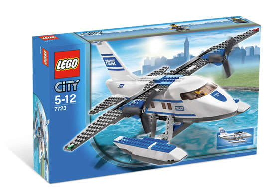 LEGO City Police Pontoon Plane - Click Image to Close