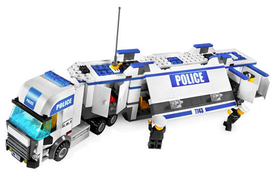 LEGO City Police Command Center - Click Image to Close