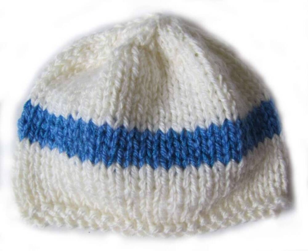 KSS White Beanie with Finnish Colors 13 - 15 inch (3-18 Months) KSS-HA-274