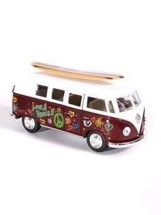 Classic Die-cast 1962 VW Maroon Bus & Surfboard DCVS - Click Image to Close